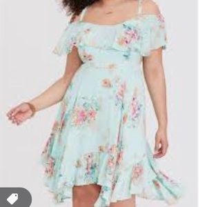 Seafoam green, cold shoulder summer dress, size 1